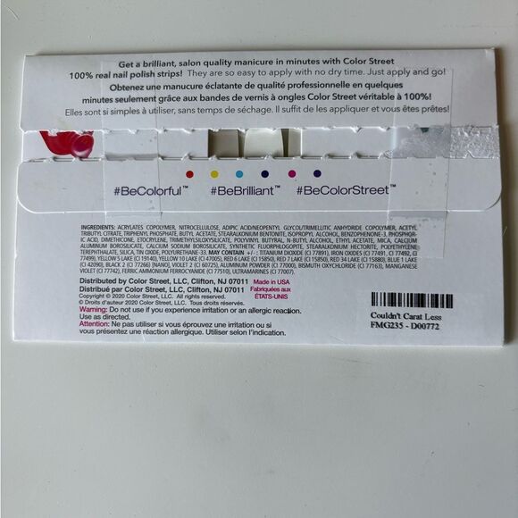 Color Street Gold Press-On Nail Strips - Picture 2 of 2